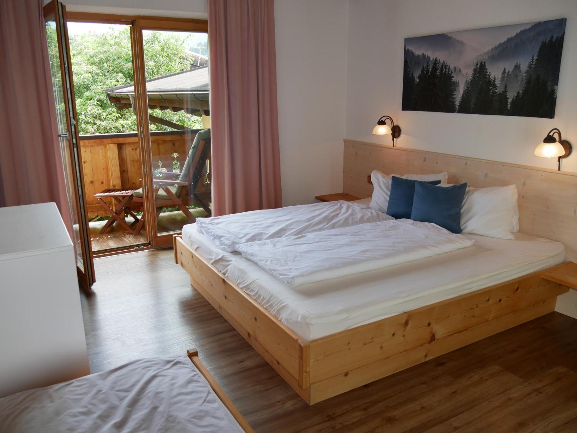Thuss'N: Family-Friendly Alpine Retreat Apartment Kirchberg in Tirol Exterior photo